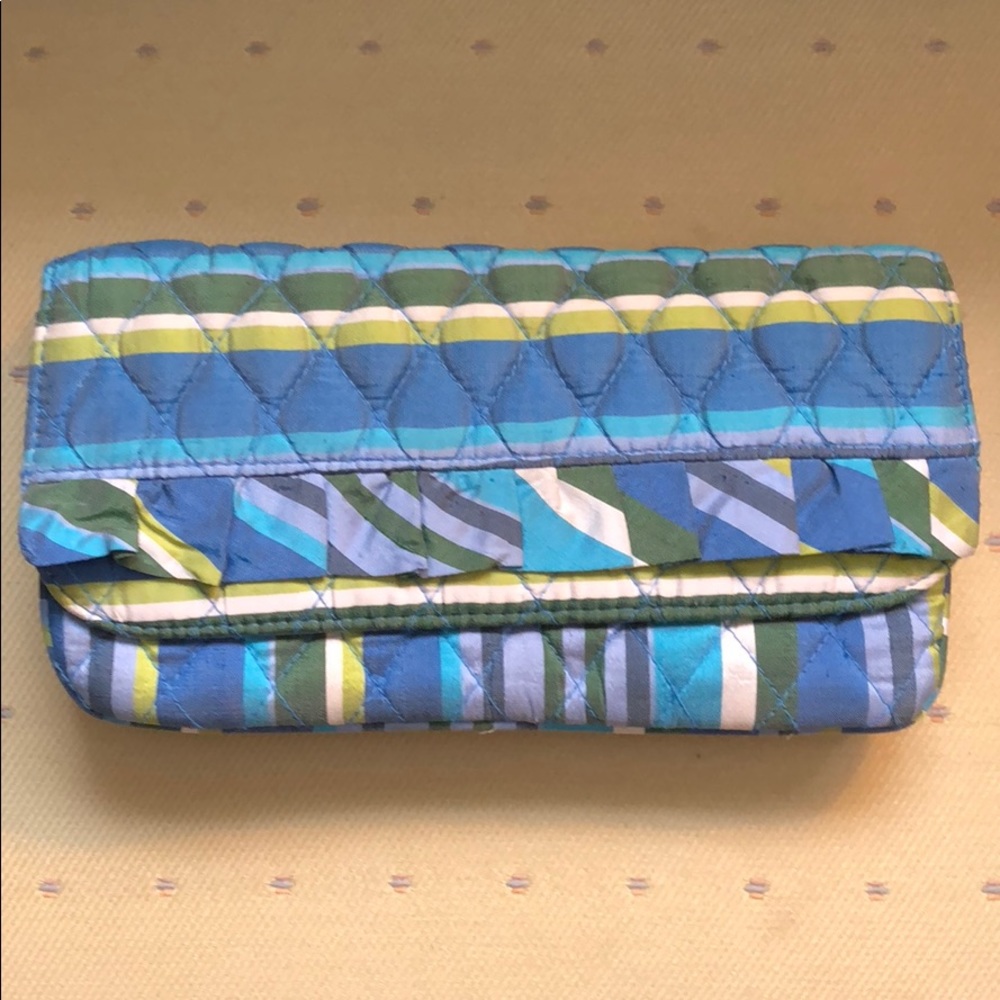 Vera Bradley summer clutch